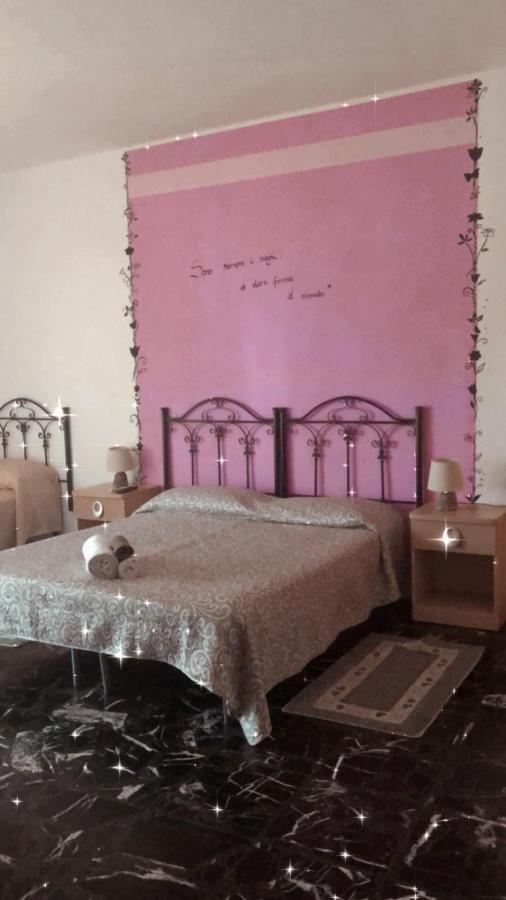 Bed and Breakfast Il Girasole Кротоне Экстерьер фото